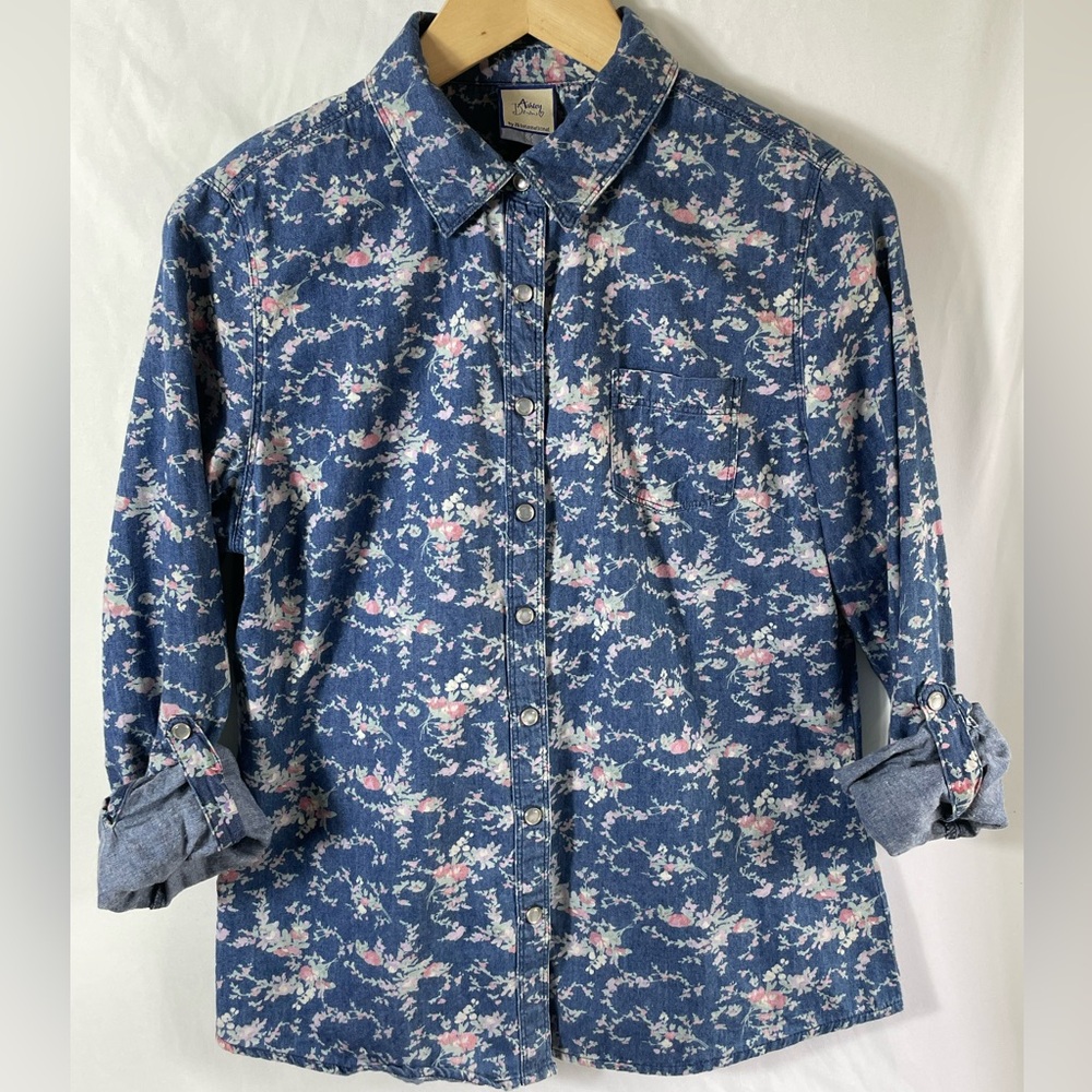Floral Chambray Button Down Shirt by Ashley Denim Boho Cottagecore Preppy-Med